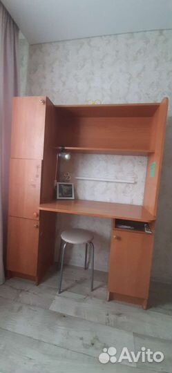 Письменный стол