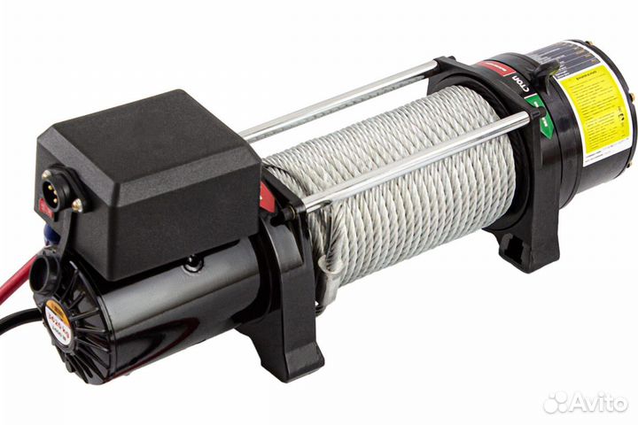 Лебедка автомобильная электрическая 3630 кг