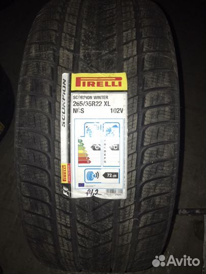 Pirelli Scorpion Winter 265/35 R22 и 285/35 R22 102V