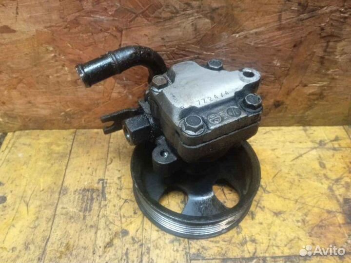 Насос гидроусилителя Kia Sorento 2.5 2003-2009