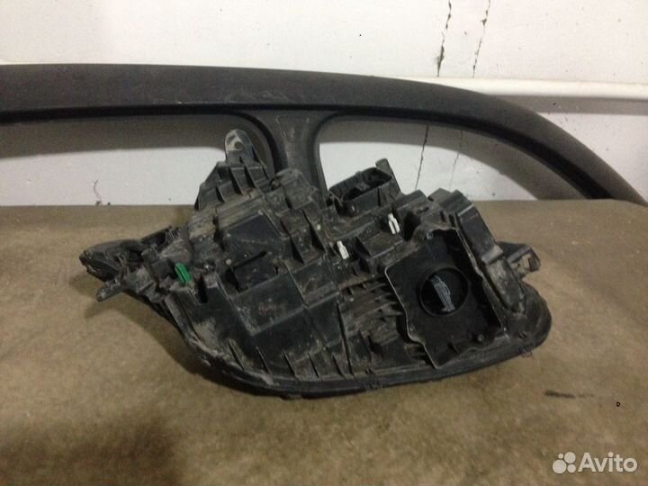 Фара левая Volvo XC90 2
