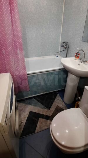 1-к. квартира, 42 м², 3/5 эт.