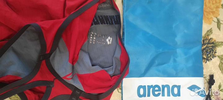Арена стартовый гидрокостюм 28 размер (карбон)