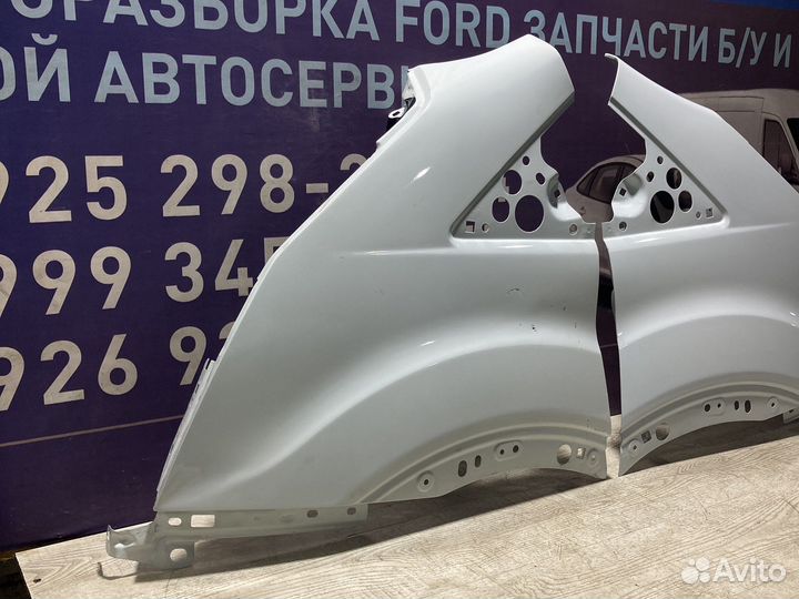 Крыло левое, правое на Форд Транзит