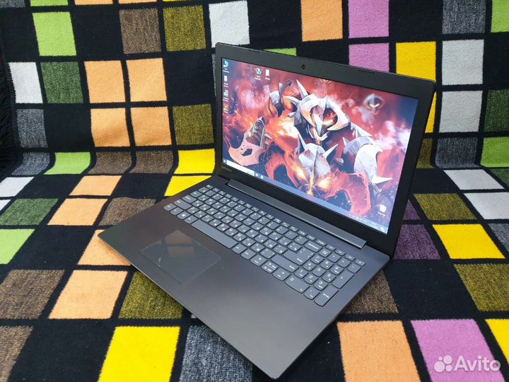 Игровой ноутбук Lenovo IdeaPad 330-15IKB на i3