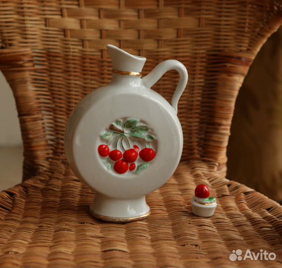 Графин Вишни