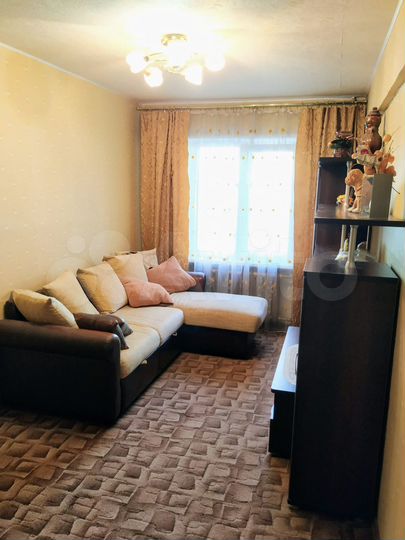 3-к. квартира, 55 м², 1/4 эт.