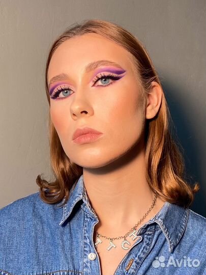 Модель на макияж