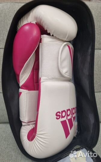 Новые боксерские перчатки Adidas 8 oz