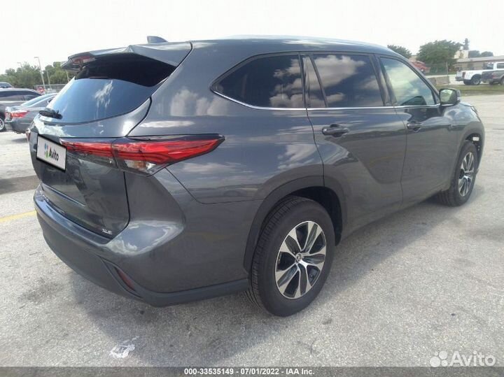 Toyota Highlander 3.5 AT, 2022, 4 696 км