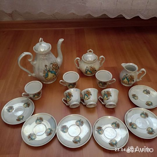Сервизы, хрусталь, тарелки