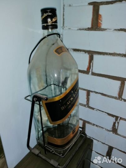 Бутыль стеклянная для вина