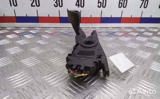 Педаль газа suzuki SX4 YA11S (ABE04NW01)