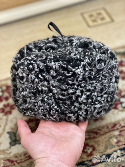 Ушанки из серого каракуля