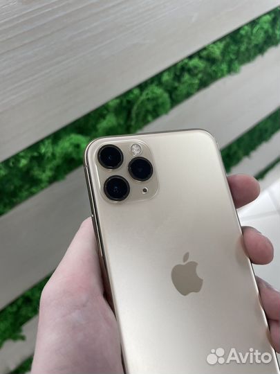 iPhone 11 Pro, 64 ГБ