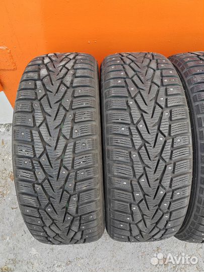 Nokian Tyres Nordman 7 215/60 R17