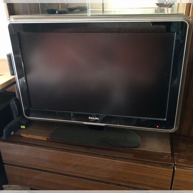 LCD Телевизор Philips 32pfl9603d