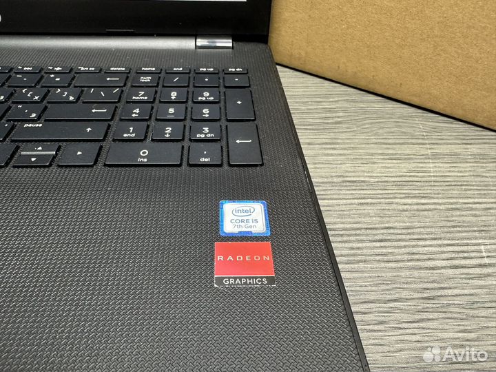 Мощный HP Core i5-7200U 16Gb DDR4 Radeon 530 SSD