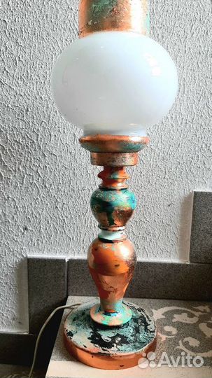 Светильник настольный