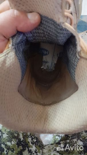 Трекинговые кроссовки Lowa