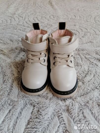 Ботинки для девочки