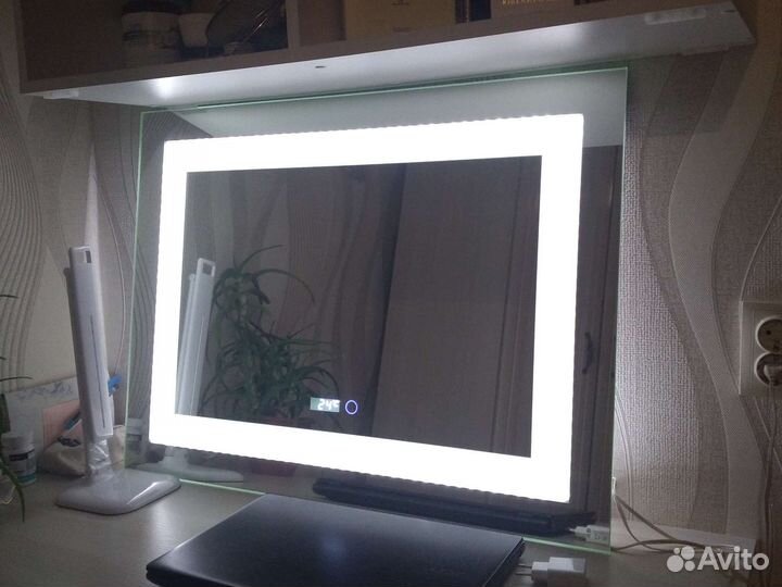 Зеркало с подсветкой