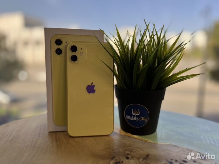 iPhone 11, 64 ГБ
