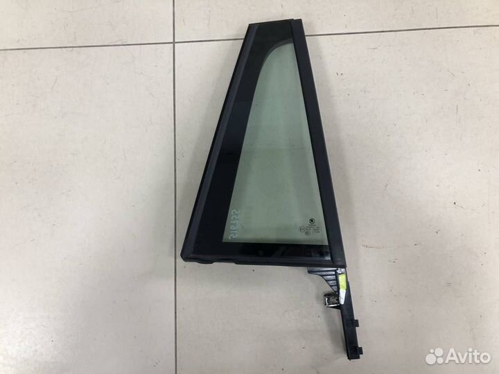 Стекло двери задней правой форточка Skoda Kodiaq 2