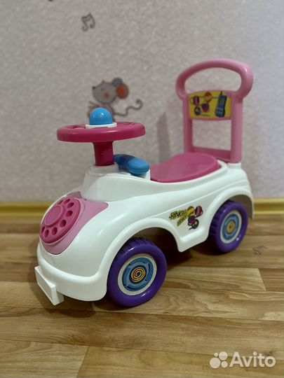 Машинка каталка толокар