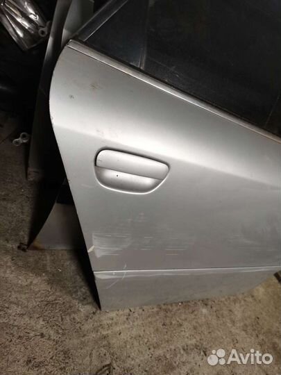 Задняя правая дверь audi a6 c5