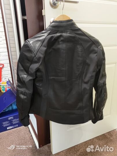 Женская мотокуртка кожа MCP