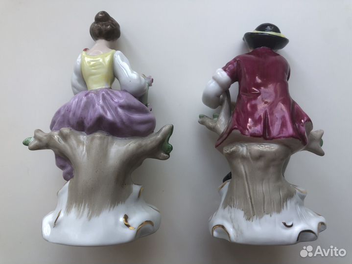 Две парные фарфоровые фигурки