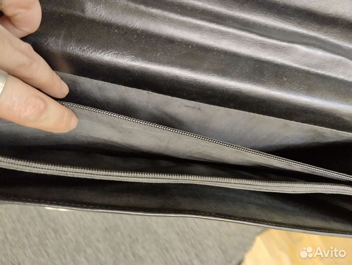 Мужской кожаный портфель