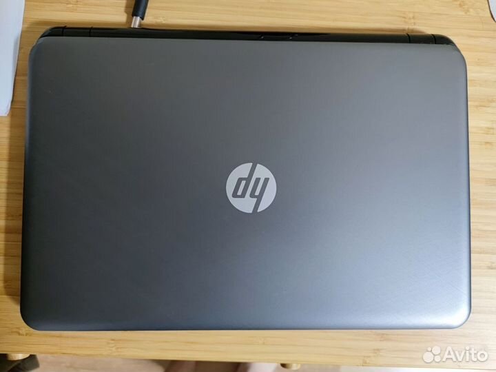 Ноутбук HP 15-R272UR