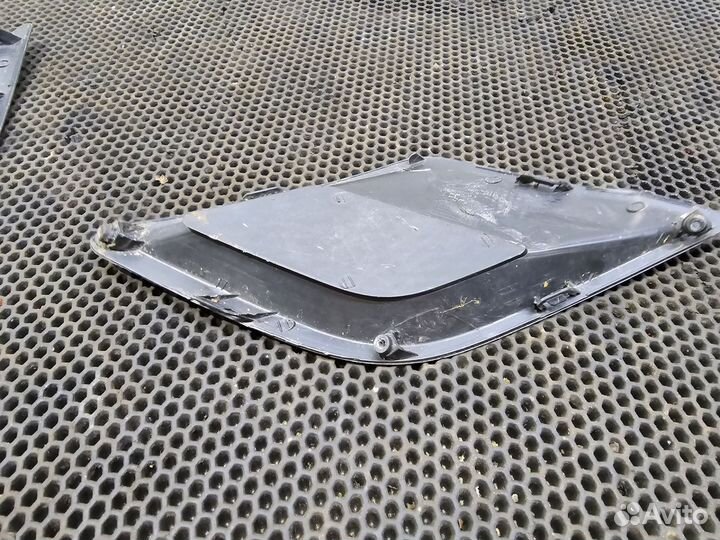 Решетка в бампер правая SsangYong Actyon New