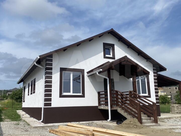 Дом 130 м² на участке 6 сот.