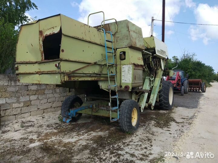 Комбайн Fortschritt E-517, 1990