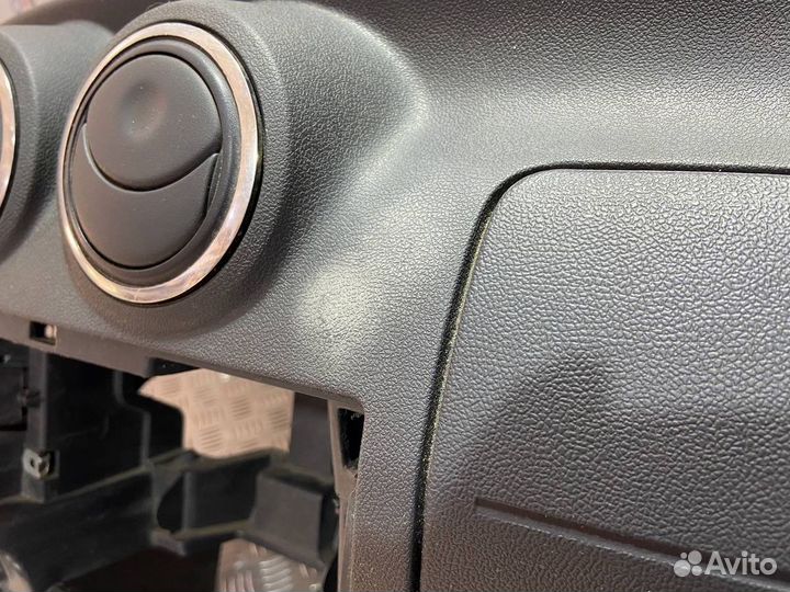 Торпедо Nissan Almera G15