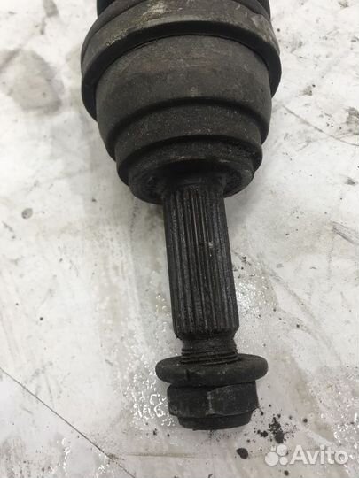 Привод передний левый Hyundai Accent