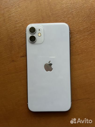 iPhone 11, 64 ГБ