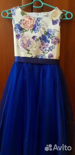 Нарядное платье для девочки