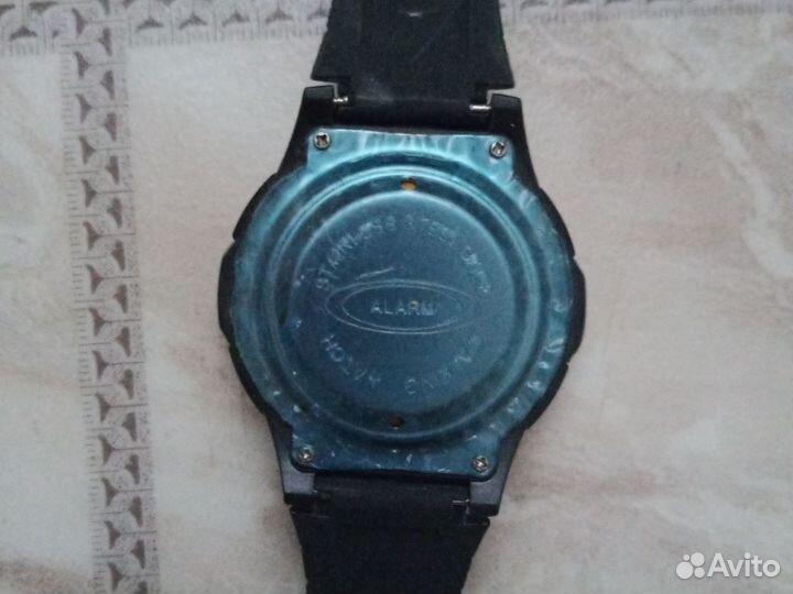 Копилка для денег и детские чесы