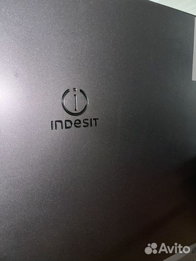 Холодильник Indesit