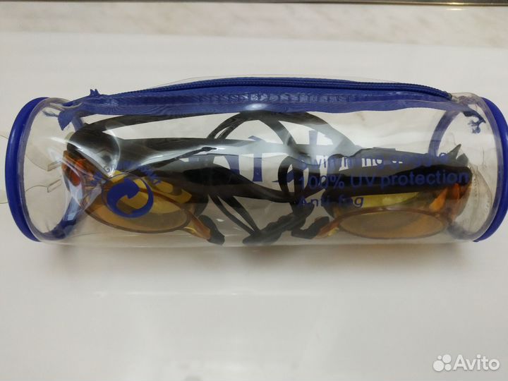 Комплект для плавания