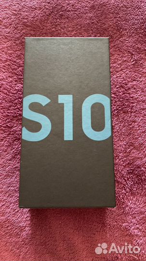 Samsung Galaxy S10, 8/128 ГБ