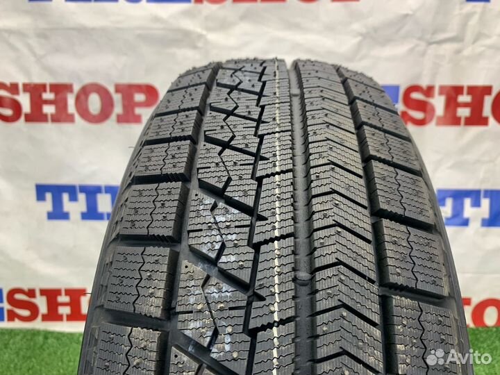 Bridgestone Blizzak VRX 225/50 R17 94S