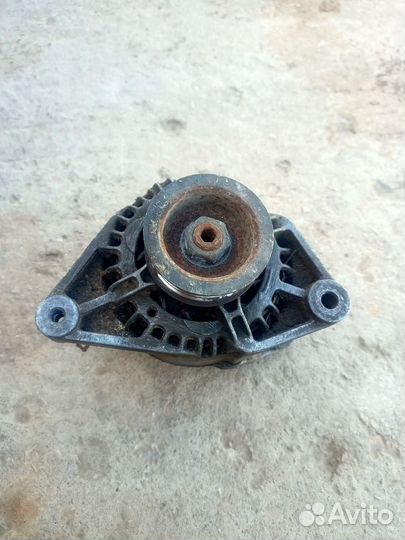 Генератор Nissan Primera P11