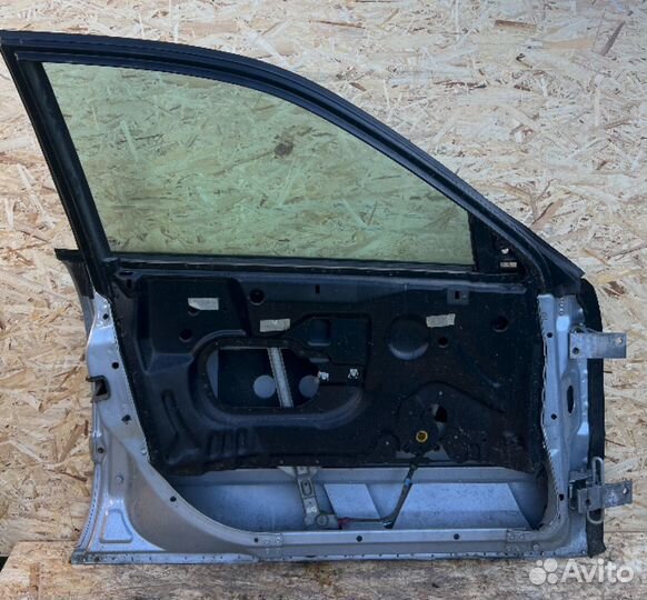 Дверь передняя левая Audi A8 D2