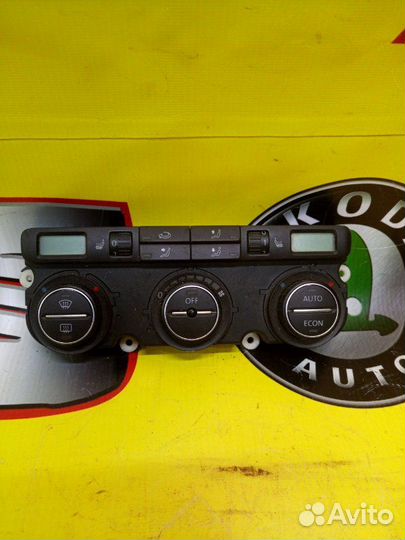 Блок управления климатом передний Volkswagen Golf