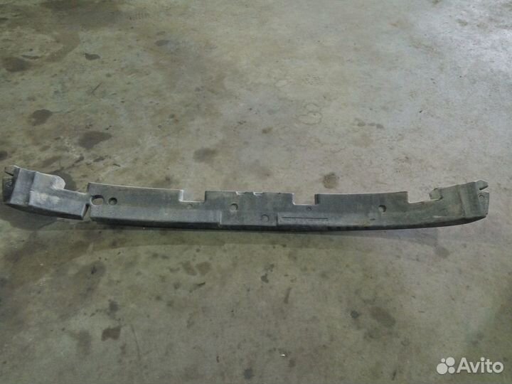 Мерседес С-Класс Брус бампера задний